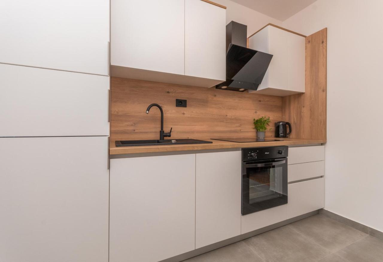 Apartmani A&M Biograd Na Moru Extérieur photo