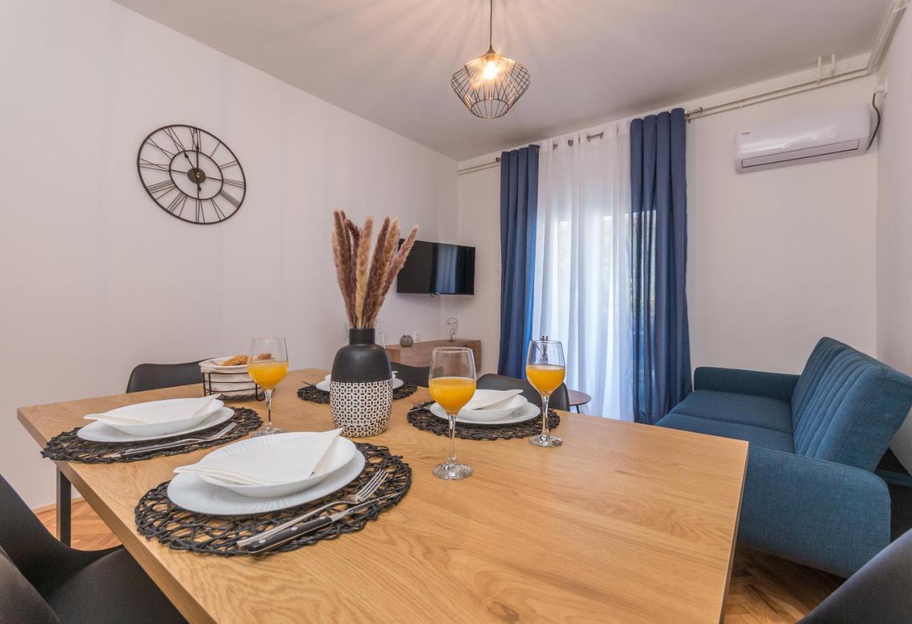 Apartmani A&M Biograd Na Moru Extérieur photo