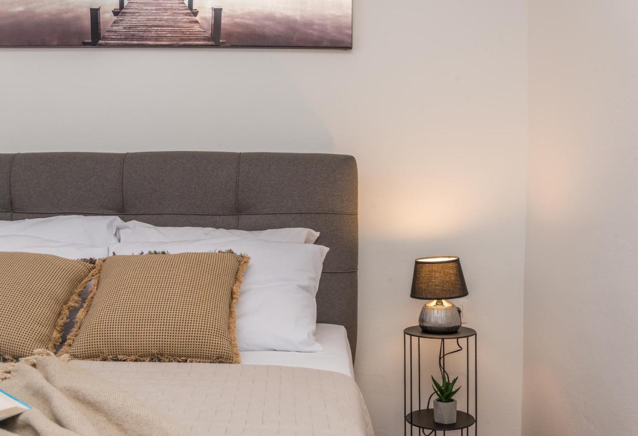Apartmani A&M Biograd Na Moru Extérieur photo